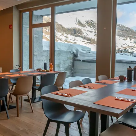 Bed & Breakfast Montivas 4*