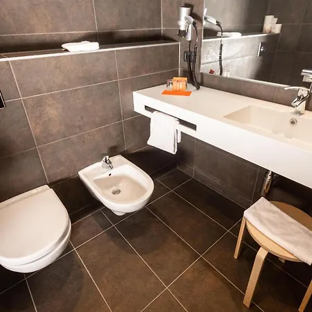 Montivas Bed & Breakfast 4*